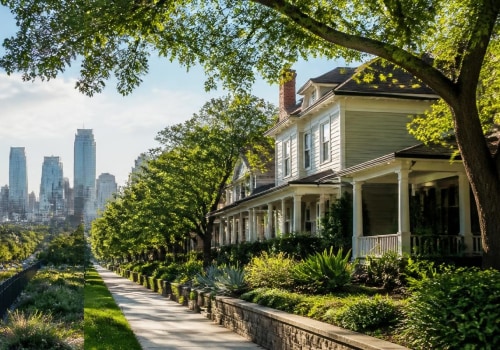 North Loop vs. Hyde Park: Choosing the Right Neighborhood in Austin